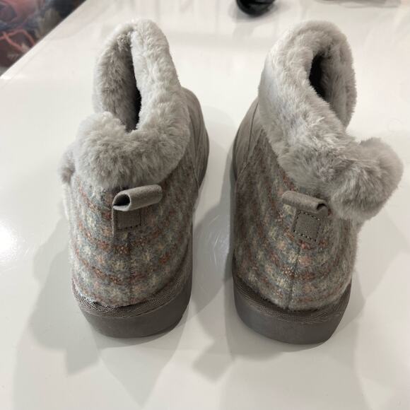 NEW Maurices Iris Gray Sherpa Boot Slipper size 10 - Picture 8 of 9